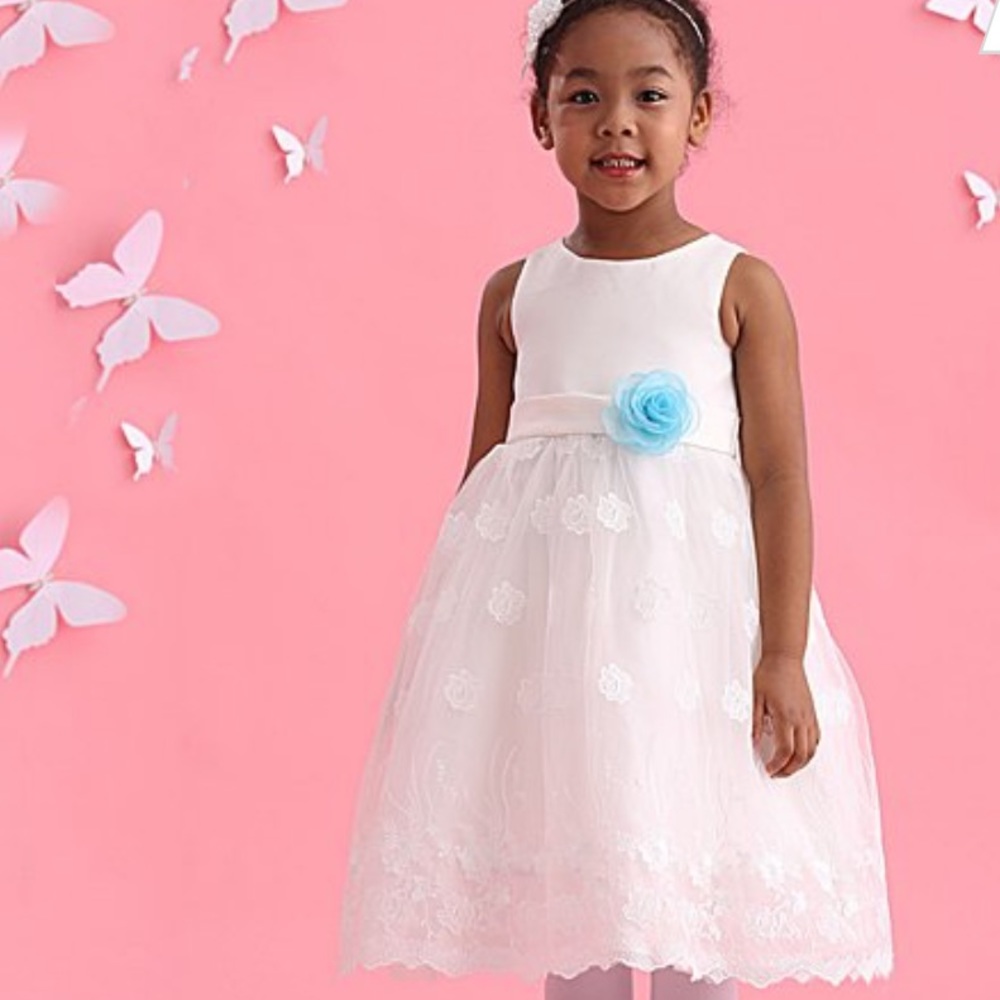 Amberry formal dress 👗 with blue flower